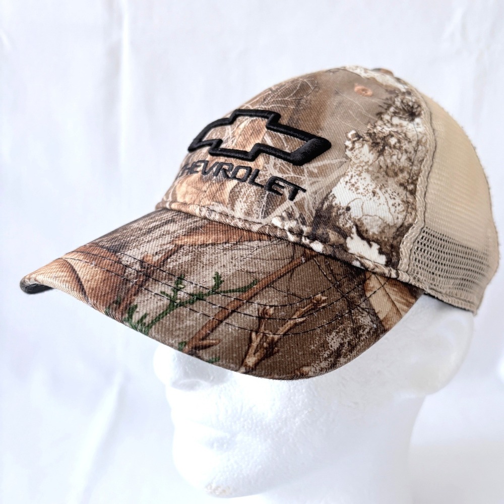 Chevrolet Tan Camo Mens Snapback Trucker Hat Embroidered Chevy Logo